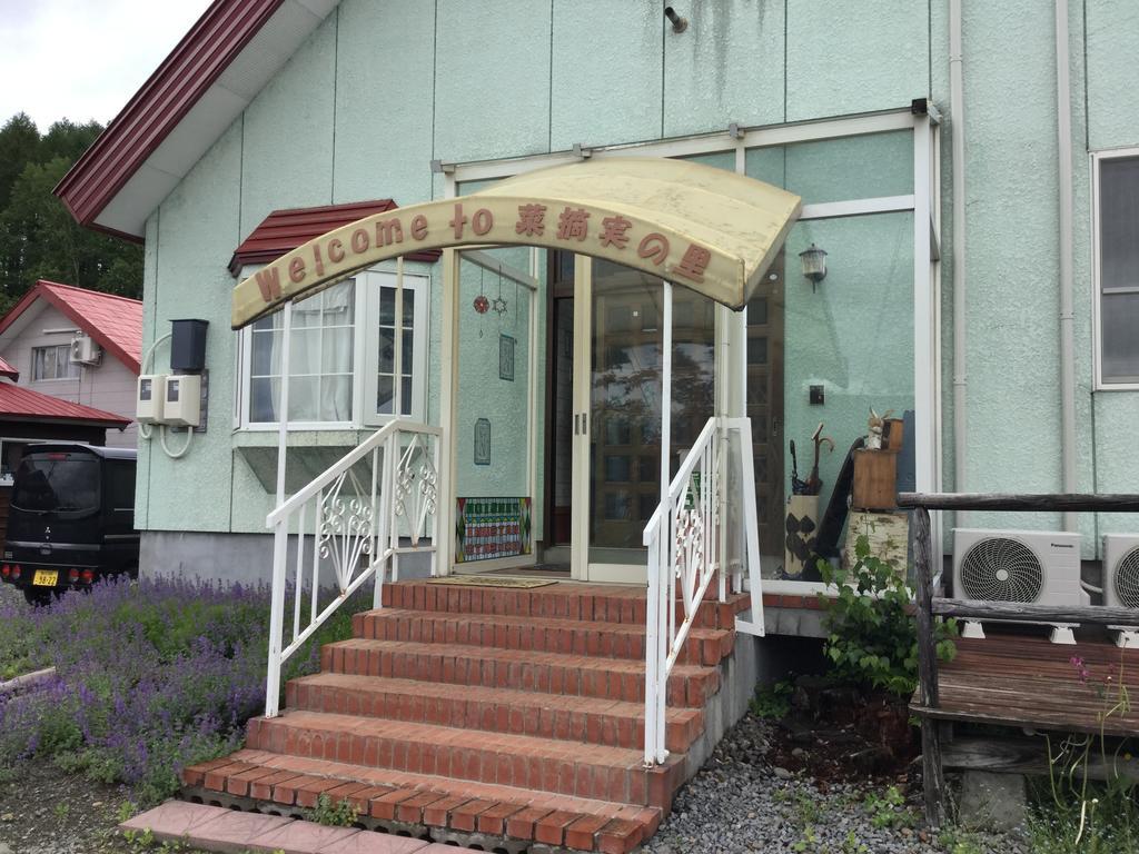 Natsumi No Sato Hotel Biei Exterior foto