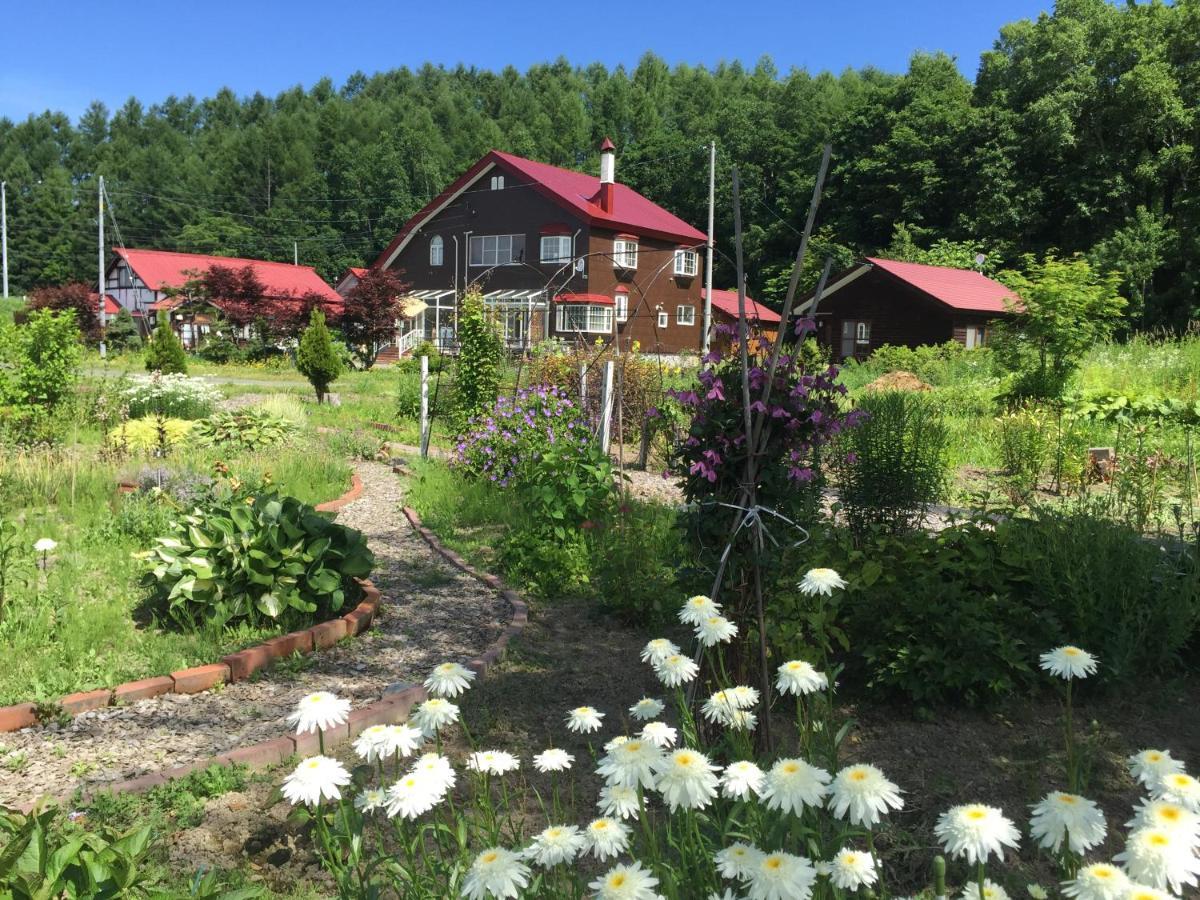 Natsumi No Sato Hotel Biei Exterior foto